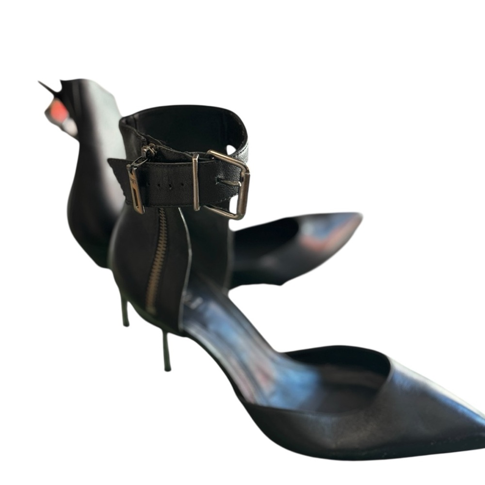Schutz Black Leather Pointed Toe Stilettos Ankle Strap Zip Heels Size 9B / EU 40 - Picture 8 of 12